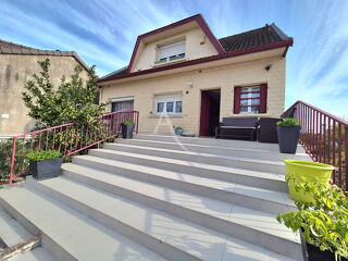  Maison  vendre 7 pices 160 m