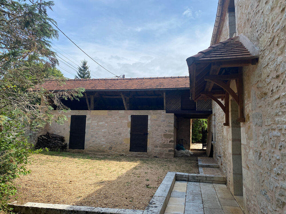 Maison Mayac 6 pièce(s) 160 m2 Piscine hors sol Terrain 2000m²