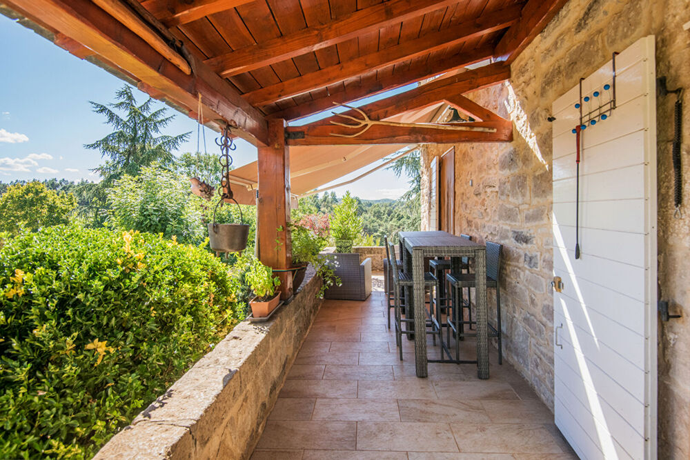 à vendre  Maison Peyreleau (12720)