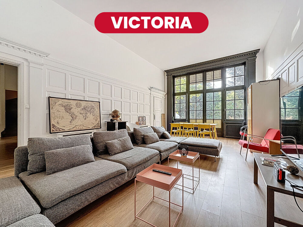Maison 9 pièces 339 m² · à Croix · 339 m² · 987 000 €