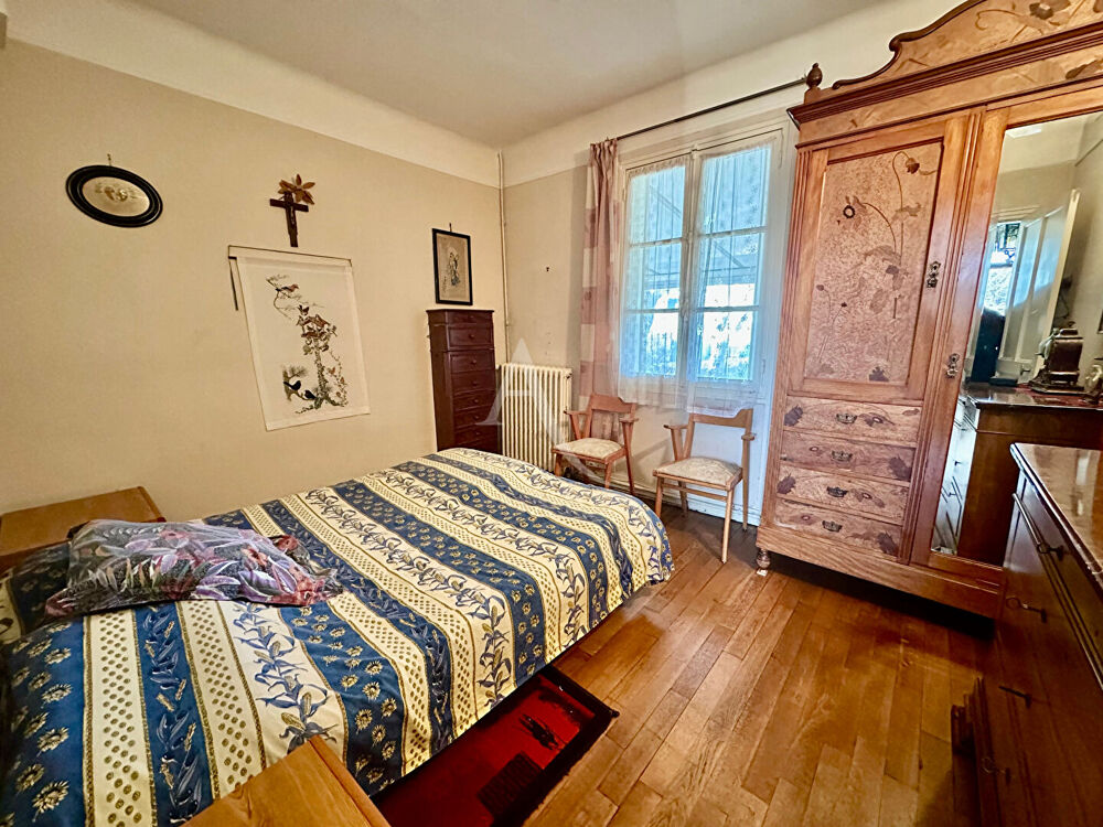 Maison à vendre à Saint-Jean-de-Braye, Grande surface, fort potentiel, idéal rénovation