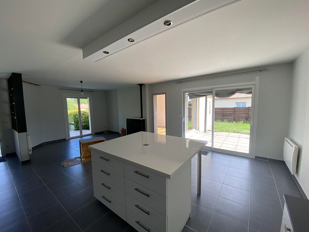 Location Maison Maison - Trélissac - 4 chambres - Jardin Trelissac