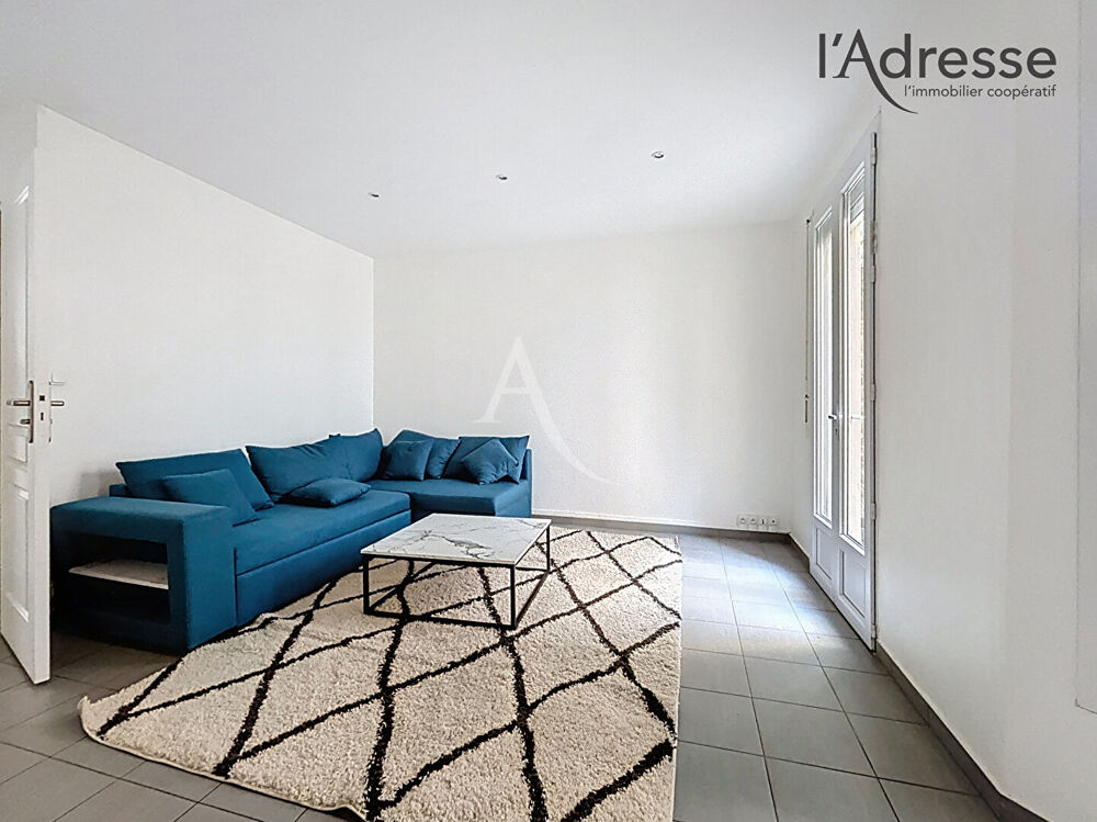 Location Appartement Suresnes Centre - Appartement 3 Pièces 55m²  avec terrasse - Charme de l'ancien Suresnes