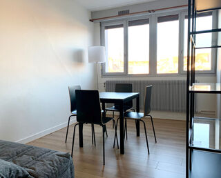  Appartement à louer 1 pièce 23 m² Besancon