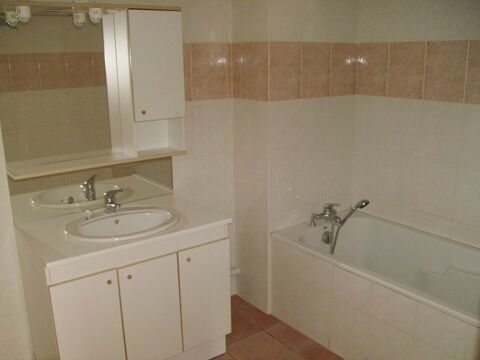  Appartement � louer 3 pi�ces 81 m�