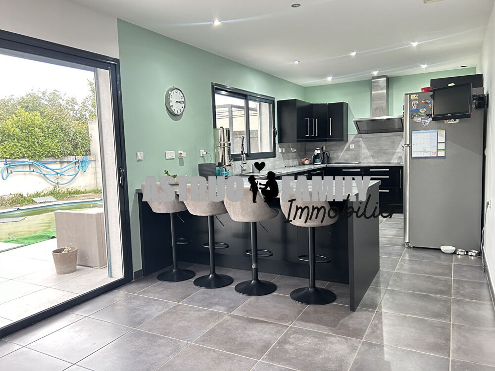 Aigues Mortes - Maison - 200m² - piscine - jardin