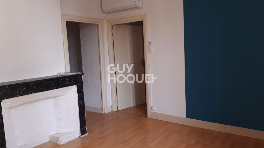 Location Appartement Appartement  2 pice(s) 40 m2  Villeneuve de Berg Villeneuve de berg