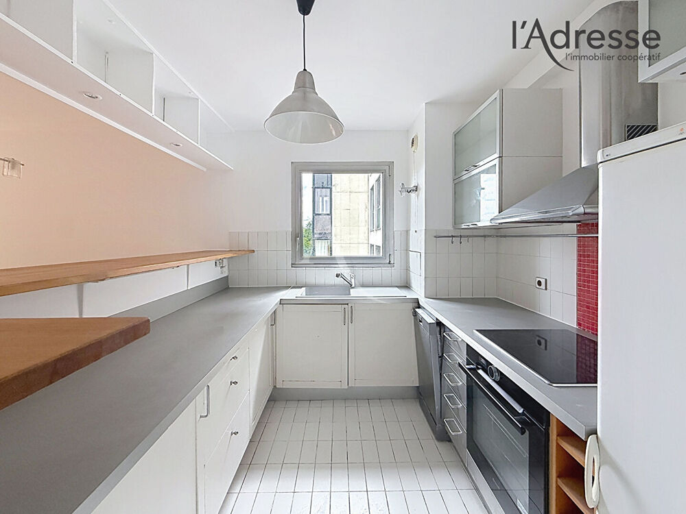 À louer - Appartement 3 pièces meublé SURESNES - 71 m² /Cave et parking