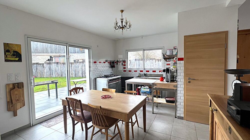 Vente Maison Maison - 9 pice(s) - 275 m2 Valdahon