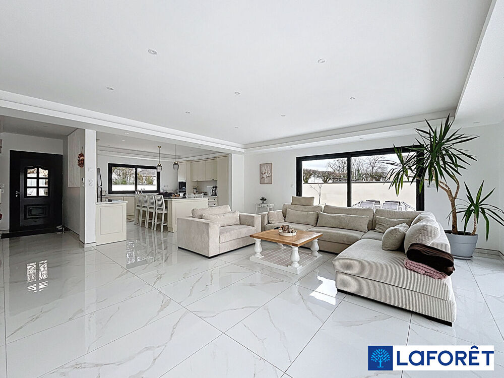 Maison Is Sur Tille 6 pièce(s) 153.5 m2