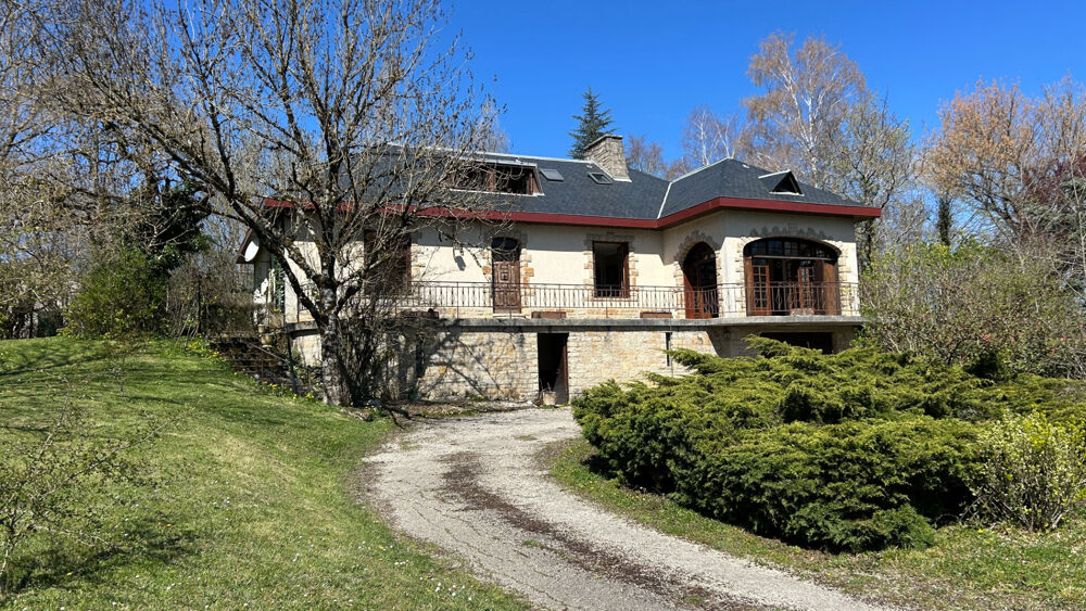 Vente Appartement SPÉCIAL INVESTISSEUR OU GRANDE MAISON FAMILIALE : Potentiel XXL à Laissac Laissac severac l eglise