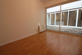  Appartement � louer 4 pi�ces 87 m�