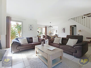  Maison à vendre 6 pièces 111 m²