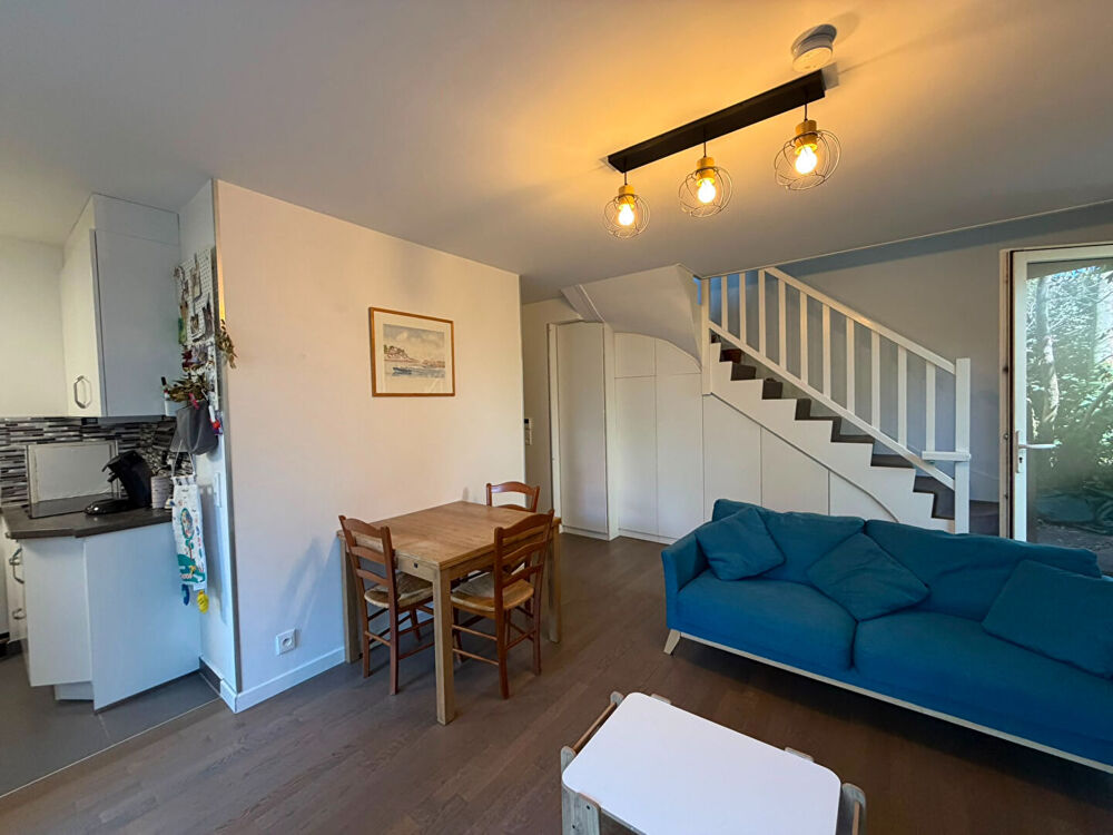 Appartement MEUBLE Cachan 3 pièce(s) 69.75 m2