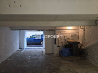  Parking / Garage à vendre 35 m²