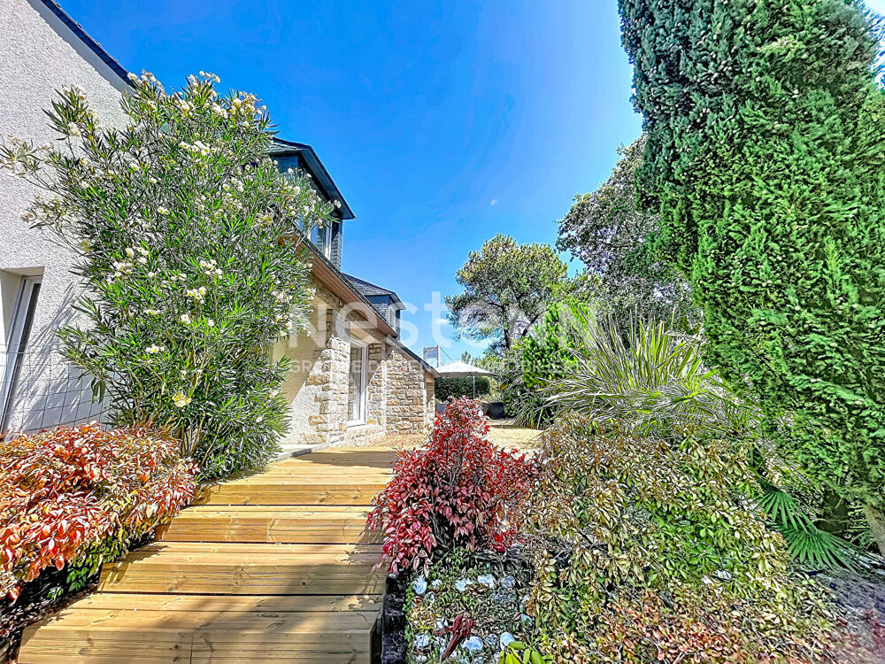 En exclusivité, à deux pas de La Roche-Bernard ! Élégante maison d'architecte aux prestations de qualité