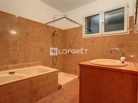  Appartement � louer 2 pi�ces 77 m�