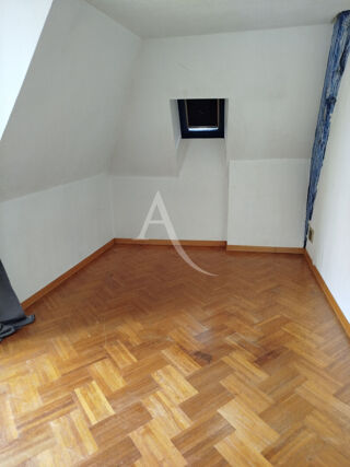  Maison � louer 6 pi�ces 140 m�