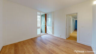  Appartement à louer 4 pièces 90 m²