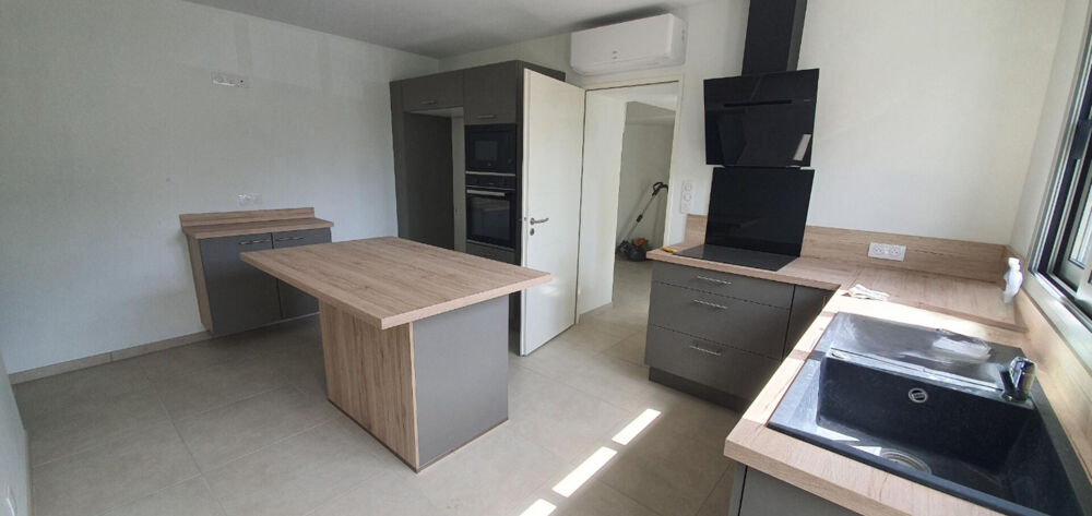 � vendre  Maison Saint-Laurent-de-la-Pr�e (17450)