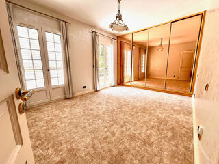  Maison � vendre 8 pi�ces 300 m�