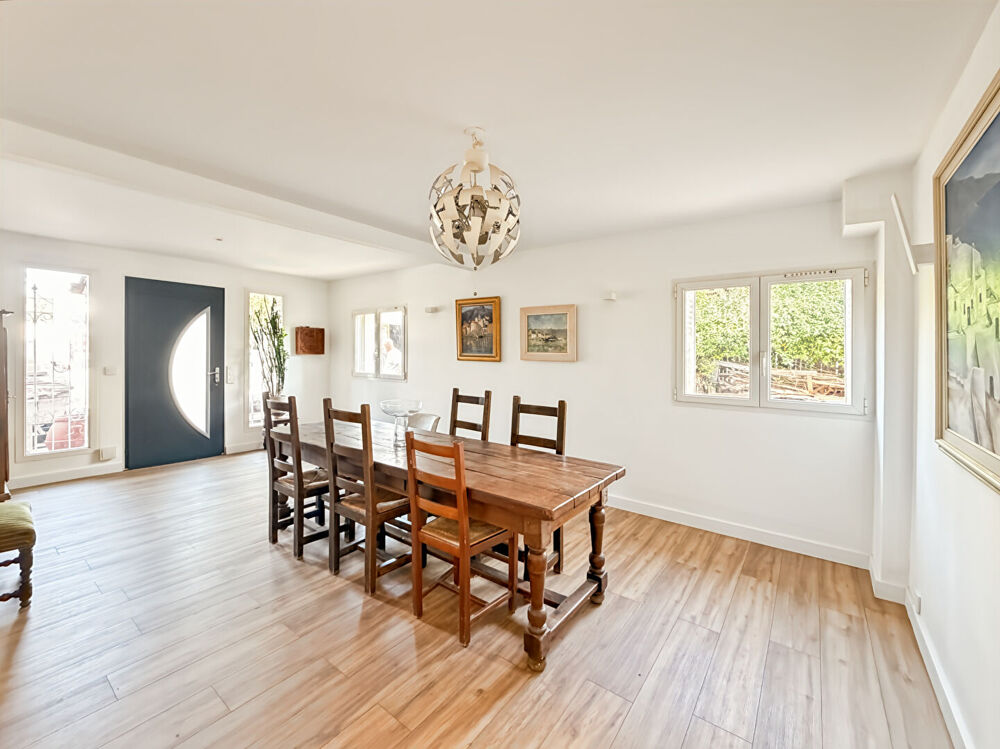 Vente Appartement A VENDRE en exclusivité - Bas de villa T4 de 109 m² avec terrain d'environ 630 m² 13190  Allauch Allauch
