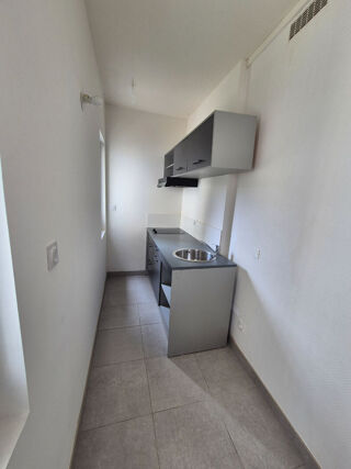  Appartement à louer 2 pièces 33 m²