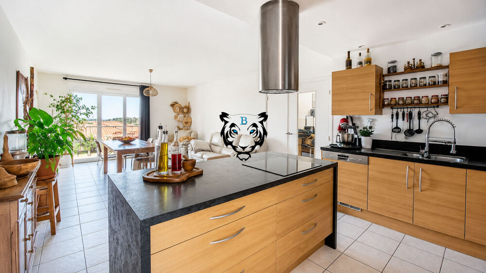 EXCLUSIVITÉ : T4 avec vue mer et grand garage à Saint-Raphaël