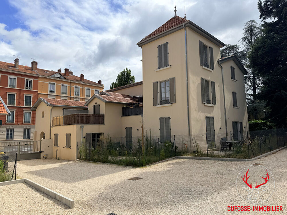 Vente Maison Tassin-la-Demi-Lune Vente en bloc 5 appartements 241 m² Tassin la demi lune
