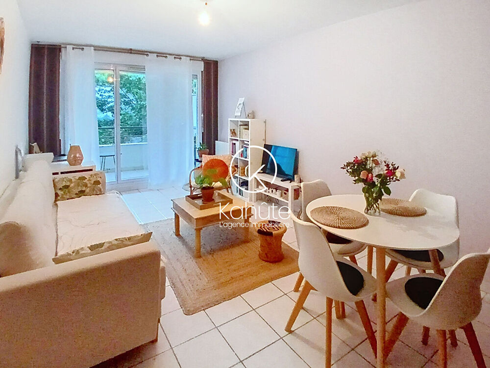 Appartement deux pièces une chambre Lyon 5 balcon stationnement
