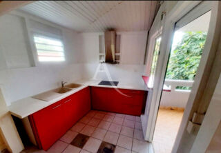  Appartement à louer 4 pièces 81 m²