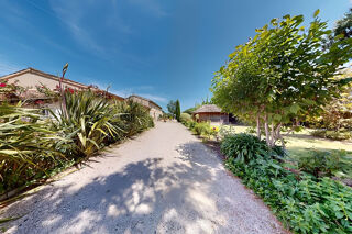  Maison � vendre 15 + pi�ces 550 m�