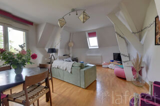  Appartement à louer 3 pièces 70 m²