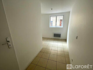  Appartement à louer 2 pièces 58 m²