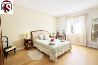  Maison � vendre 8 pi�ces 240 m�