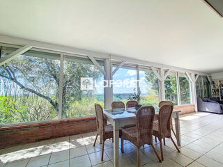  Maison  vendre 6 pices 160 m