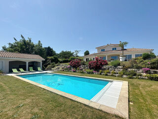  Maison � vendre 6 pi�ces 230 m�