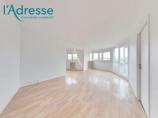  Appartement à louer 2 pièces 55 m²