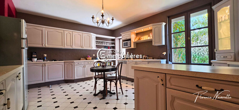 Vente Maison A VENDRE maison plain-pied de 174 m² 4 chambres piscine sans vis-à-vis Louhans