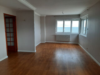  Appartement à louer 5 pièces 87 m² Langrune sur mer