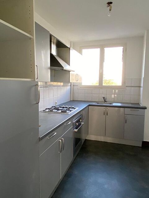  Appartement  louer 4 pices 72 m