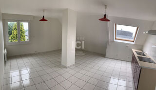  Appartement à louer 2 pièces 45 m² Sautron