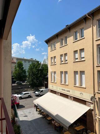  Appartement à louer 1 pièce 27 m²