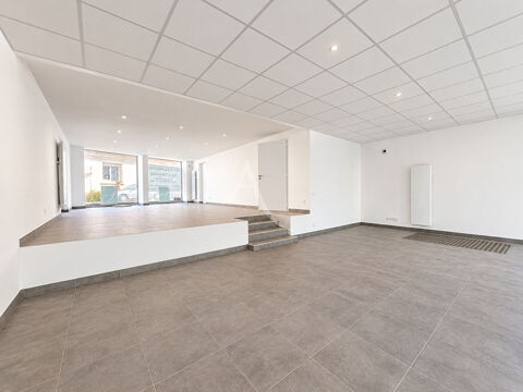   Local commercial Saint Gilles Croix De Vie 77 m2 