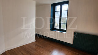  Appartement à louer 3 pièces 85 m²