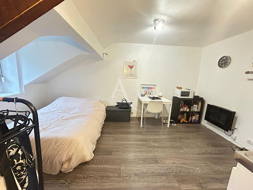 un ensemble de 2 studios : 29.79 m2