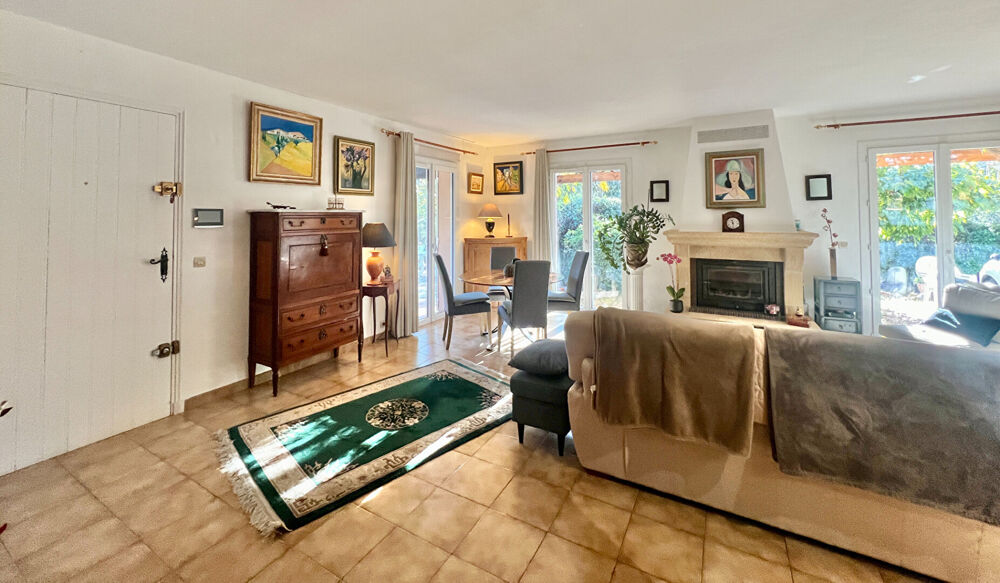 � vendre  Maison Saint-Rapha�l (83700)