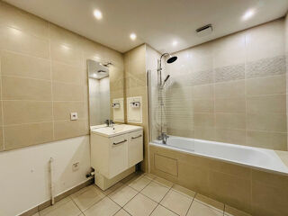  Appartement  vendre 4 pices 71 m