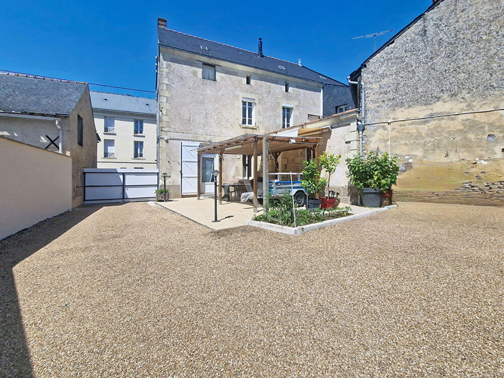 Maison 5 pièces 155 m² · à Doue en Anjou · 155 m² · 189 900 €
