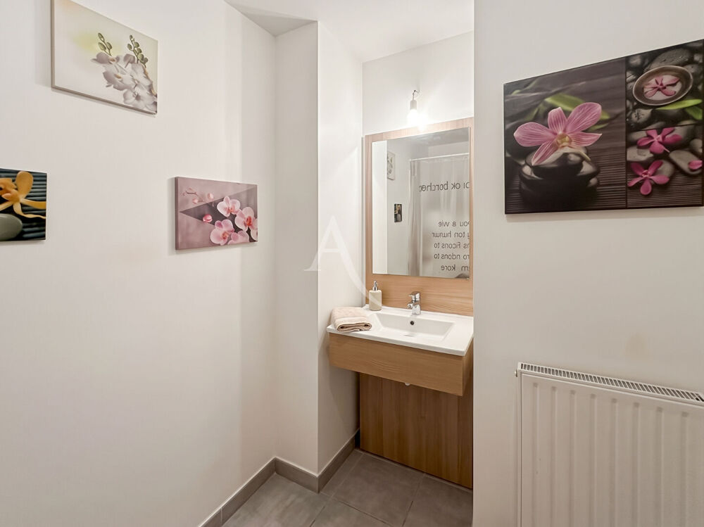 Vente Appartement APPARTEMENT 3 PIÈCES AVEC LOGGIA ET PARKING  PROCHE GARE Cergy